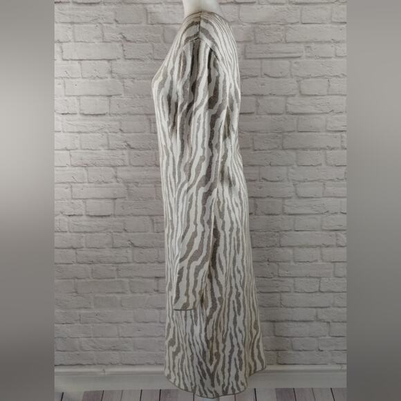 L Express Womens Cream Taupe Zebra Print Curvy Long Sleeve Midi Sweater Dress L - Picture 14 of 15